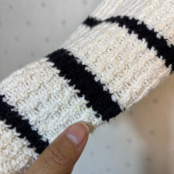 Vince Rib Stripe Crewneck Sweater Sz Small Cotton Textured Pampas Black Minimal - Picture 9 of 13